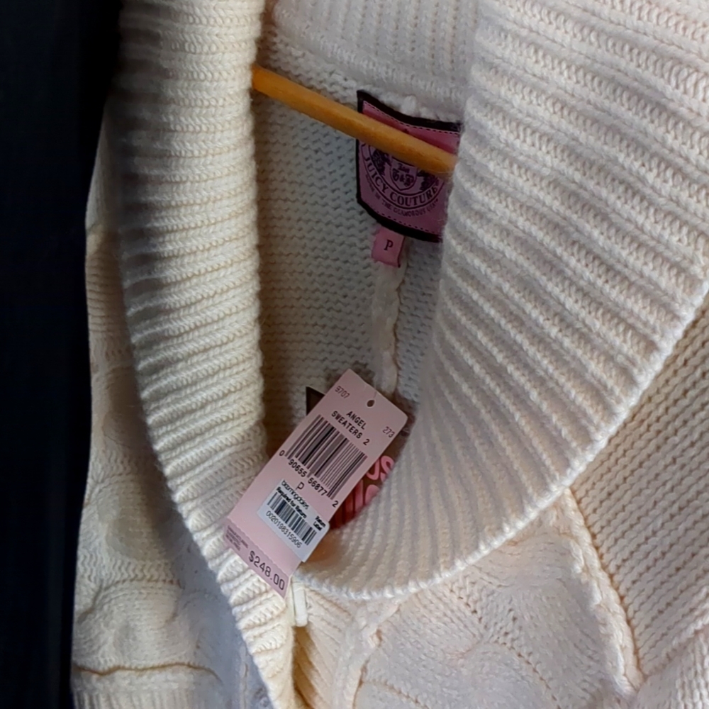 Juicy couture sweater